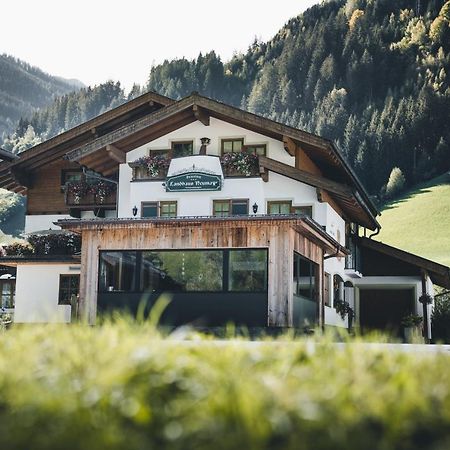 Hotel Landhaus Neumayr กรอสซาร์ล ภายนอก รูปภาพ