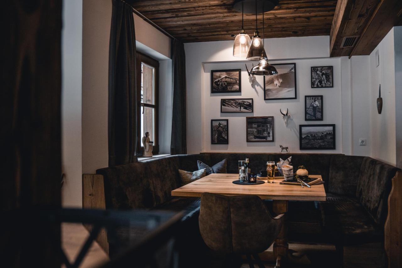 Hotel Landhaus Neumayr กรอสซาร์ล ภายนอก รูปภาพ