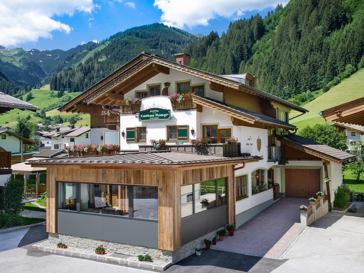 Hotel Landhaus Neumayr กรอสซาร์ล ภายนอก รูปภาพ